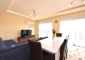 أوبا بنتهاوس مع منظر جميل