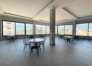 أوبا بنتهاوس مع منظر جميل