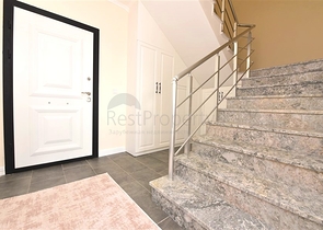 أوبا بنتهاوس مع منظر جميل