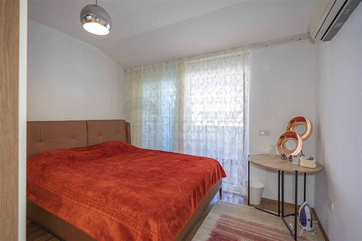 بنتهاوس واسع 2 + 1 من المالك في منطقة كيستيل