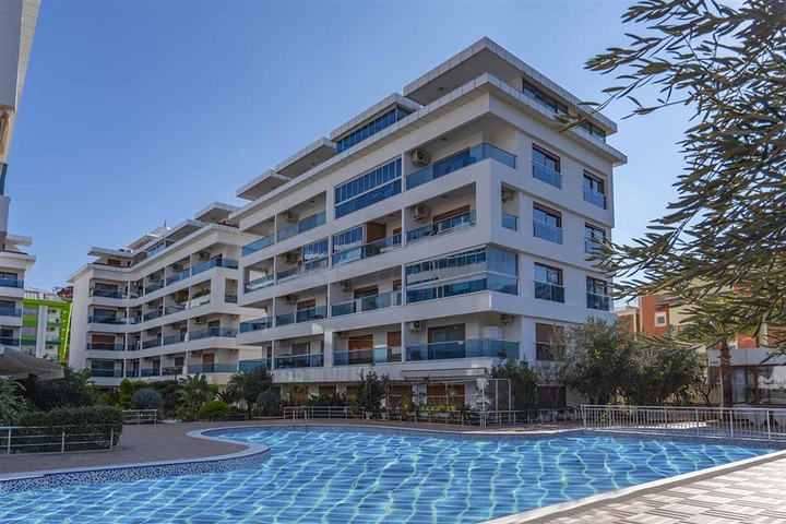 بنتهاوس واسع 2 + 1 من المالك في منطقة كيستيل