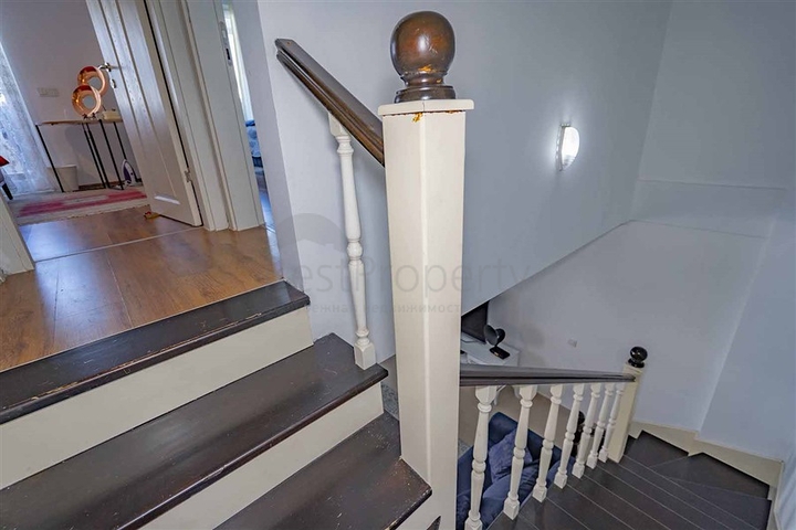 بنتهاوس واسع 2 + 1 من المالك في منطقة كيستيل