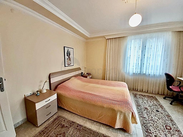 شقة في وسط ألانيا مع إمكانية الحصول على تصريح إقامة