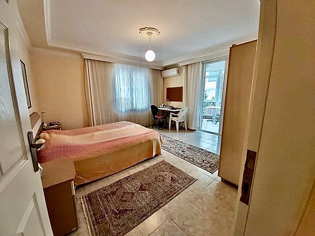 شقة في وسط ألانيا مع إمكانية الحصول على تصريح إقامة