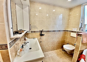 شقة في وسط ألانيا مع إمكانية الحصول على تصريح إقامة