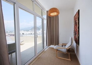 بنتهاوس واسع في محمودلار