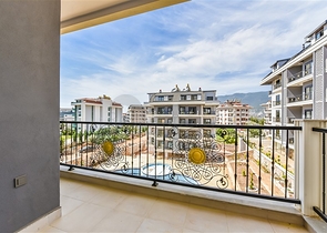 شقة 1+1 في منطقة مرموقة في أوبا