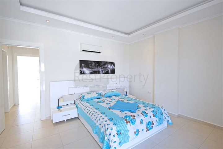 بنتهاوس واسع 3 + 1 750 متر من البحر في أفسلار