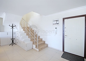 بنتهاوس واسع 3 + 1 750 متر من البحر في أفسلار