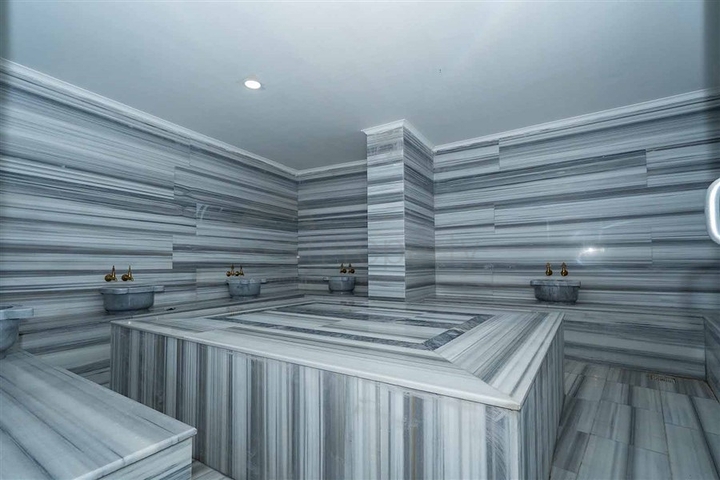 عرض بنتهاوس من المالك مع تخطيط 2 + 1 في منطقة محمودلار