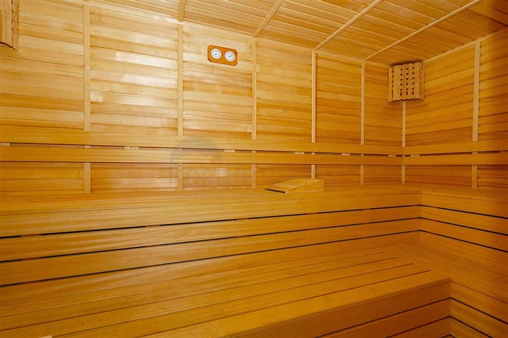 عرض بنتهاوس من المالك مع تخطيط 2 + 1 في منطقة محمودلار