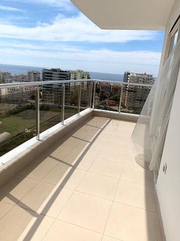 عرض بنتهاوس من المالك مع تخطيط 2 + 1 في منطقة محمودلار