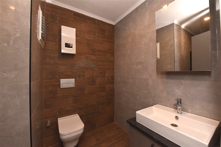 شقة فسيحة 3 + 1 لعائلة كبيرة في منطقة أوبا 