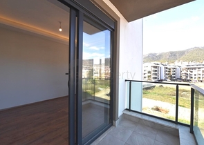 شقة فسيحة 3 + 1 لعائلة كبيرة في منطقة أوبا 