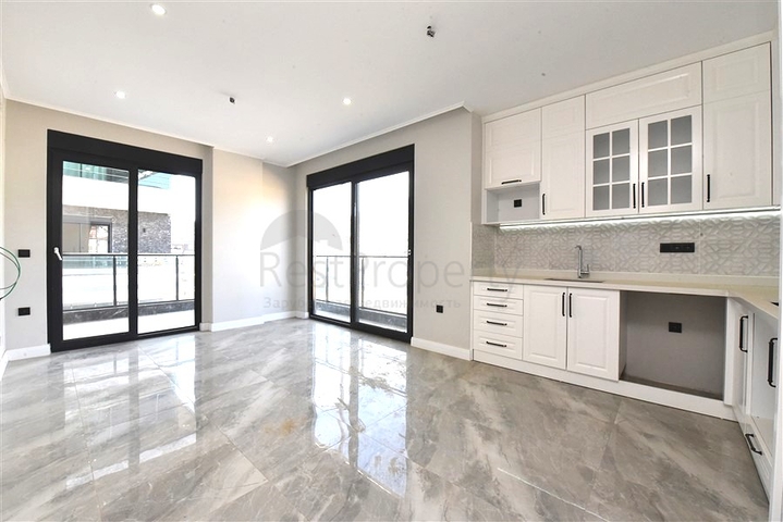 شقق واسعة في مجمع جديد