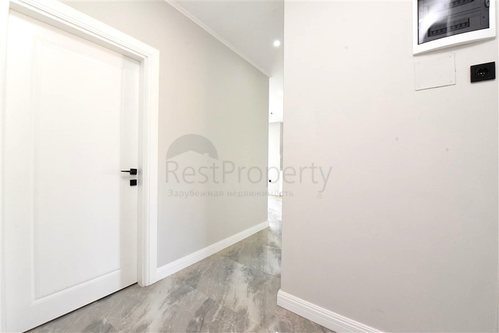 شقق واسعة في مجمع جديد