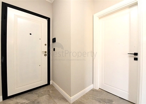 شقق واسعة في مجمع جديد