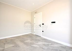 شقق واسعة في مجمع جديد