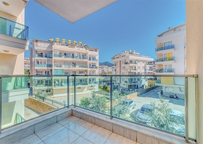 شقة فسيحة 2 + 1