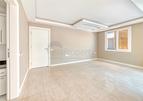 شقة فسيحة 2 + 1