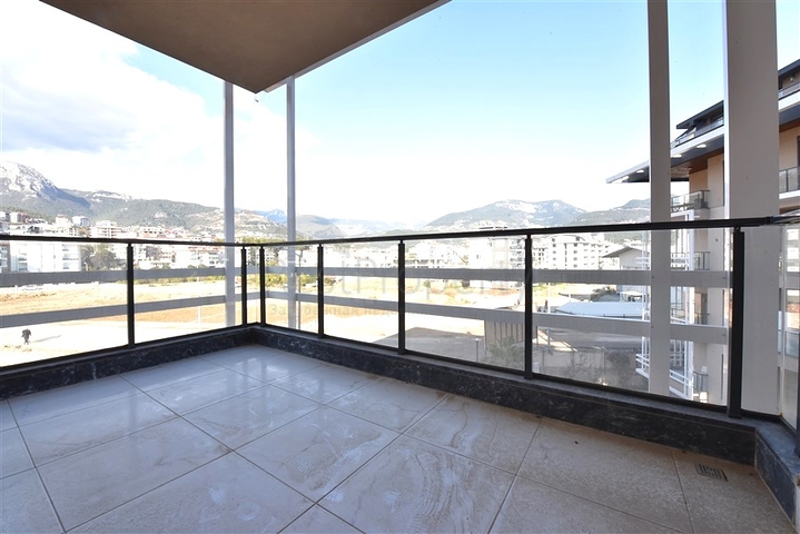 شقة 2 + 1 في منطقة أوبا