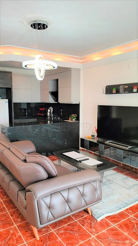 شقة مفروشة 2 + 1 مطلة على البحر في توسمورا