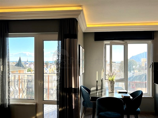 شقة 1+1 في وسط ألانيا