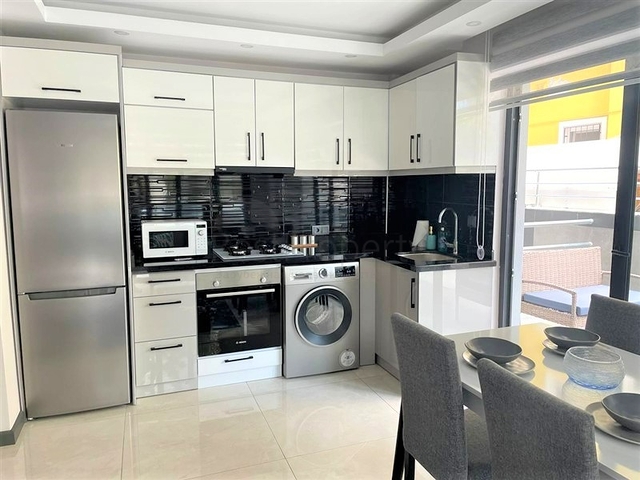 شقة في مبنى جديد على بعد 300 متر من البحر في وسط ألانيا