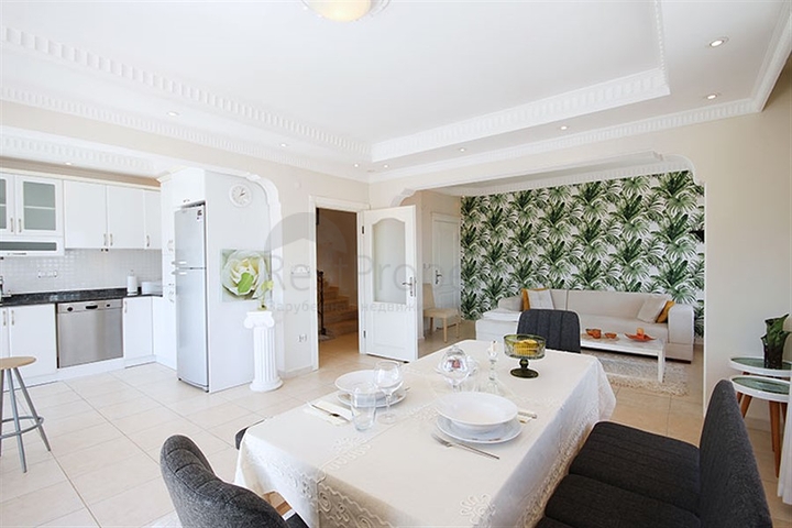 بنتهاوس مع إطلالة بانورامية في قلب ألانيا