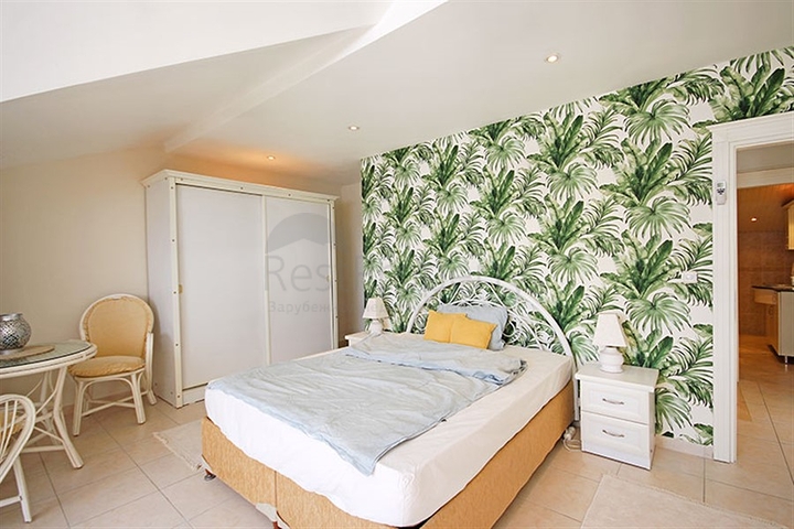 بنتهاوس مع إطلالة بانورامية في قلب ألانيا