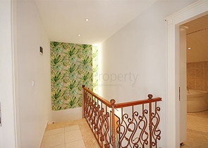 بنتهاوس مع إطلالة بانورامية في قلب ألانيا