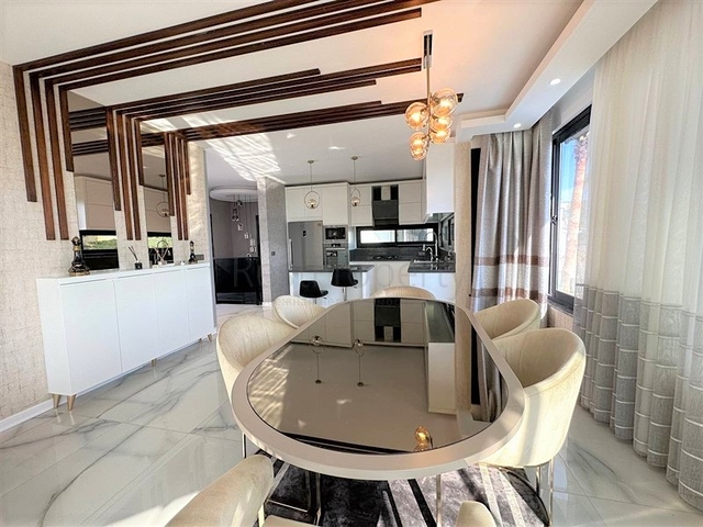 3 + 1 فيلا في مجمع فيلا شعبية في فندق كبير