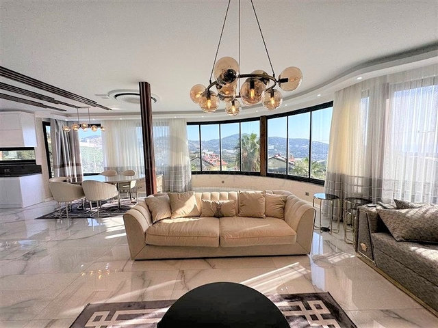 3 + 1 فيلا في مجمع فيلا شعبية في فندق كبير