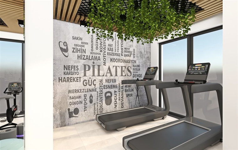 يقع المجمع على بعد 150 متر من البحر في منطقة كيستيل