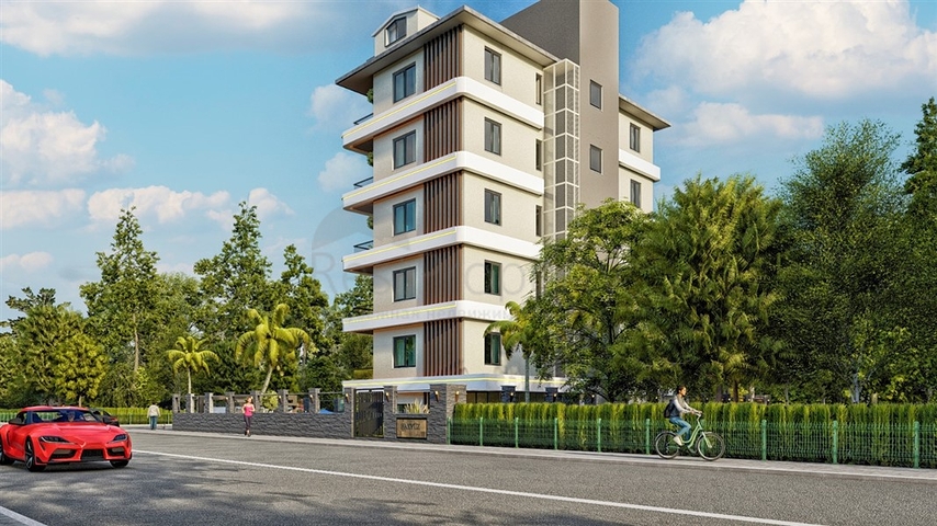 يقع المجمع على بعد 150 متر من البحر في منطقة كيستيل