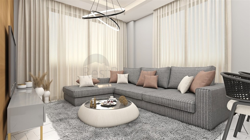 يقع المجمع على بعد 150 متر من البحر في منطقة كيستيل