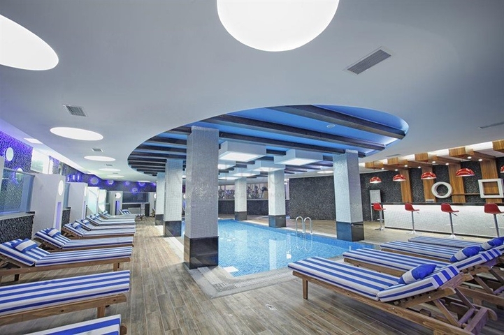 بنتهاوس فاخر 3 + 2 في منطقة أوبا