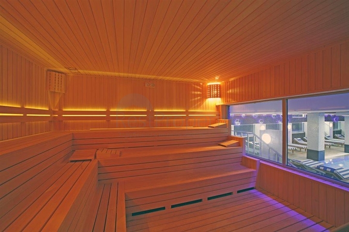 بنتهاوس فاخر 3 + 2 في منطقة أوبا