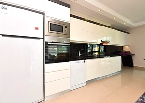 اطلالة بحر في كارجيجاك - شقة 2 غرفة وصالة -ضمن مجمع 5 نجوم -في كارجيجاك / الانيا 