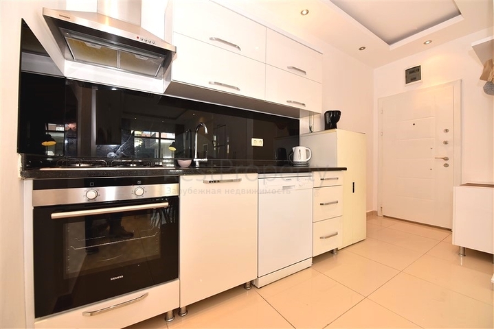 شقة غرفة وصالة في مركز الانيا - قريبة من شاطئ كليوباترا 