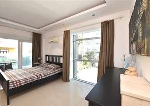 شقة غرفة وصالة في مركز الانيا - قريبة من شاطئ كليوباترا 