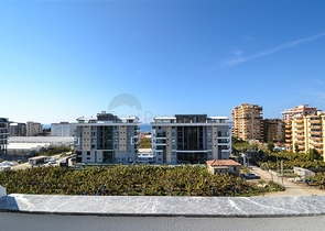 بنتهاوس 3+1 في مجمع سكني مع بنية تحتية في منطقة كارجيجاك