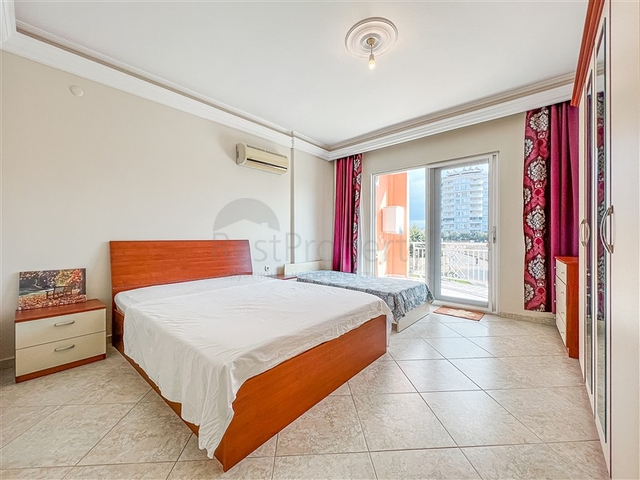 شقة فسيحة 2 + 1 في منطقة توسمور