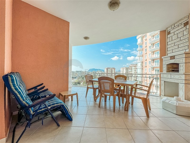 شقة فسيحة 2 + 1 في منطقة توسمور