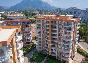 شقة فسيحة 2 + 1 في منطقة توسمور