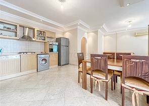 شقة فسيحة 2 + 1 في منطقة توسمور