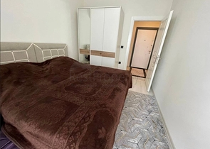 شقة غرفة وصالة -مجمع جديد - في مهموتلار / الانيا 