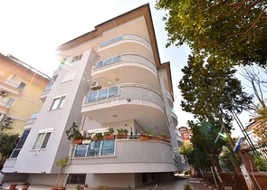 بنتهاوس مفروشة من غرفتي نوم في منطقة أوبا