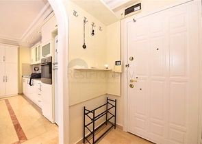 بنتهاوس مفروشة من غرفتي نوم في منطقة أوبا