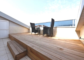 بنتهاوس مفروشة من غرفتي نوم في منطقة أوبا